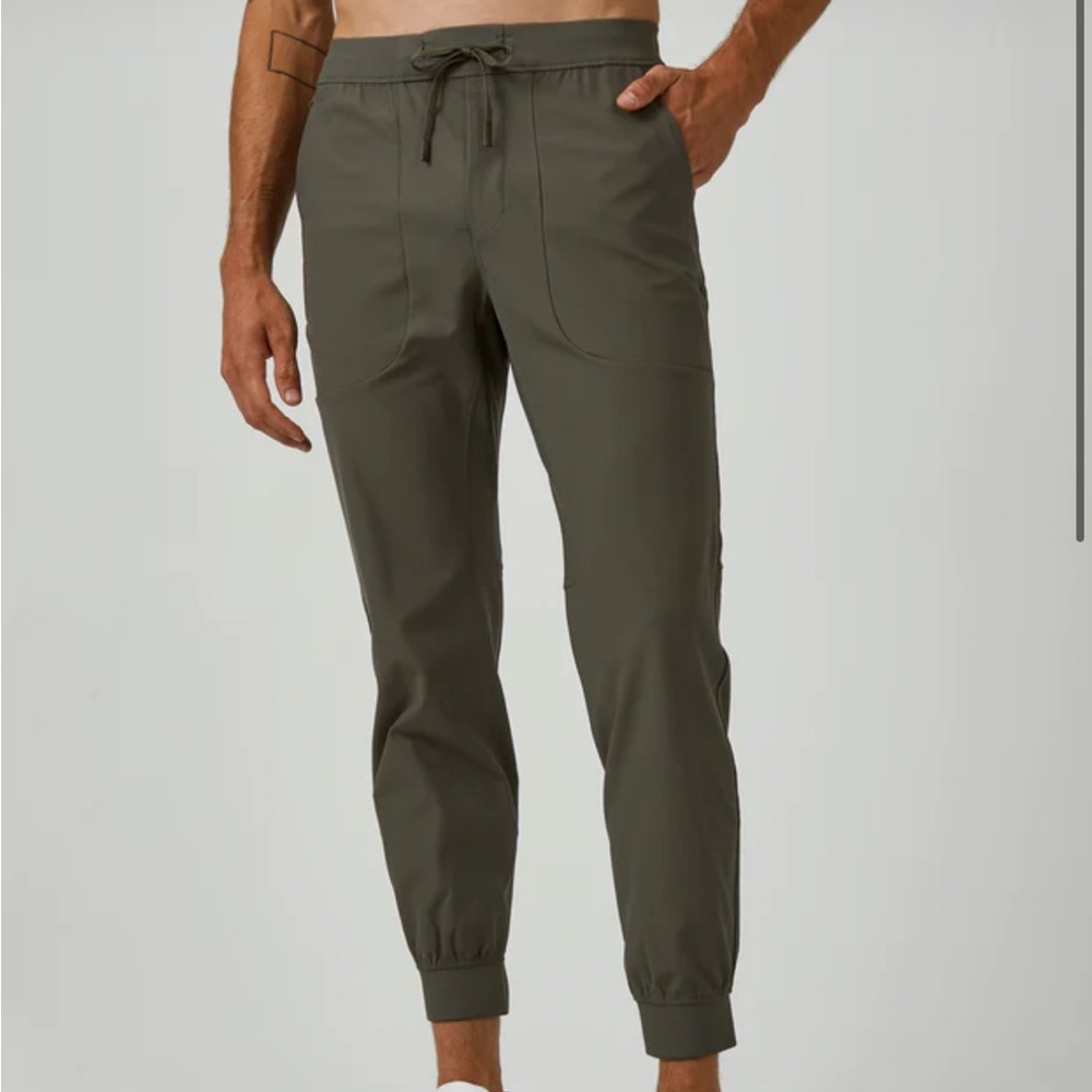 7 Diamonds Joggers